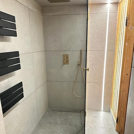 Dom Pod Beskidem Feriehus Szczyrk